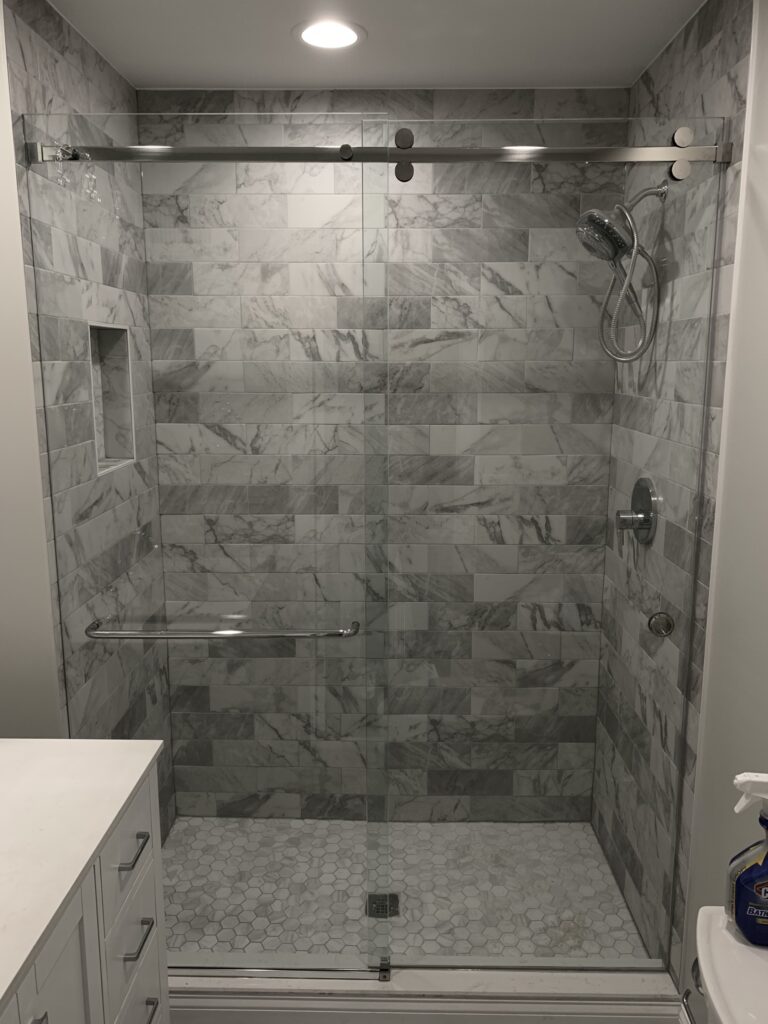 Serenity Slider With Towel Bar Inline shower by Harmony Glass